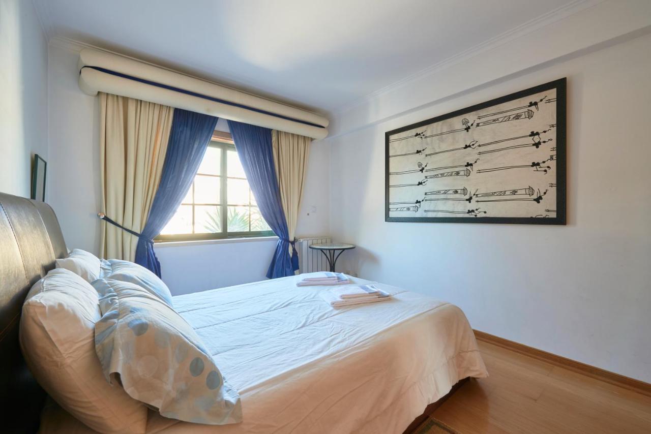 Apartamento Junto Nova&Praia Carcavelos II Bagian luar foto