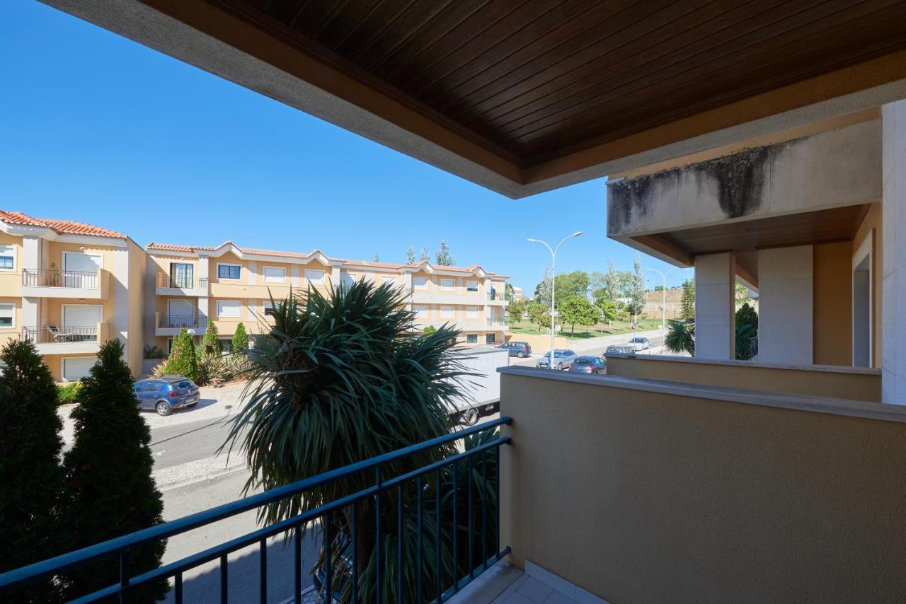 Apartamento Junto Nova&Praia Carcavelos II Bagian luar foto