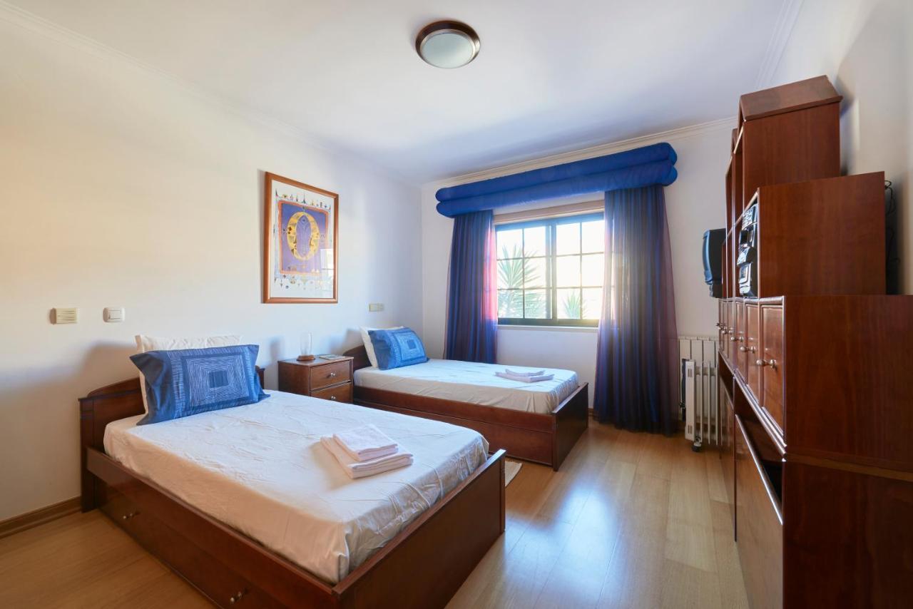 Apartamento Junto Nova&Praia Carcavelos II Bagian luar foto